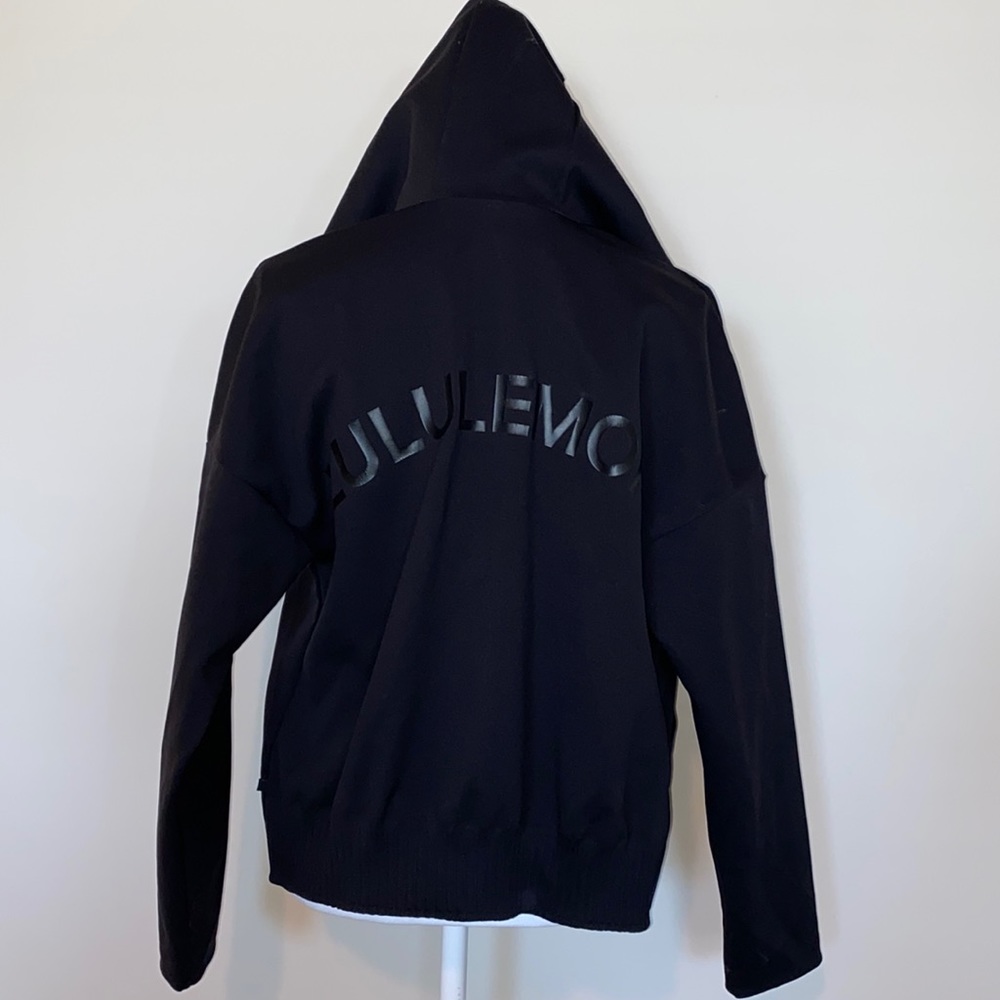 Lululemon jacket